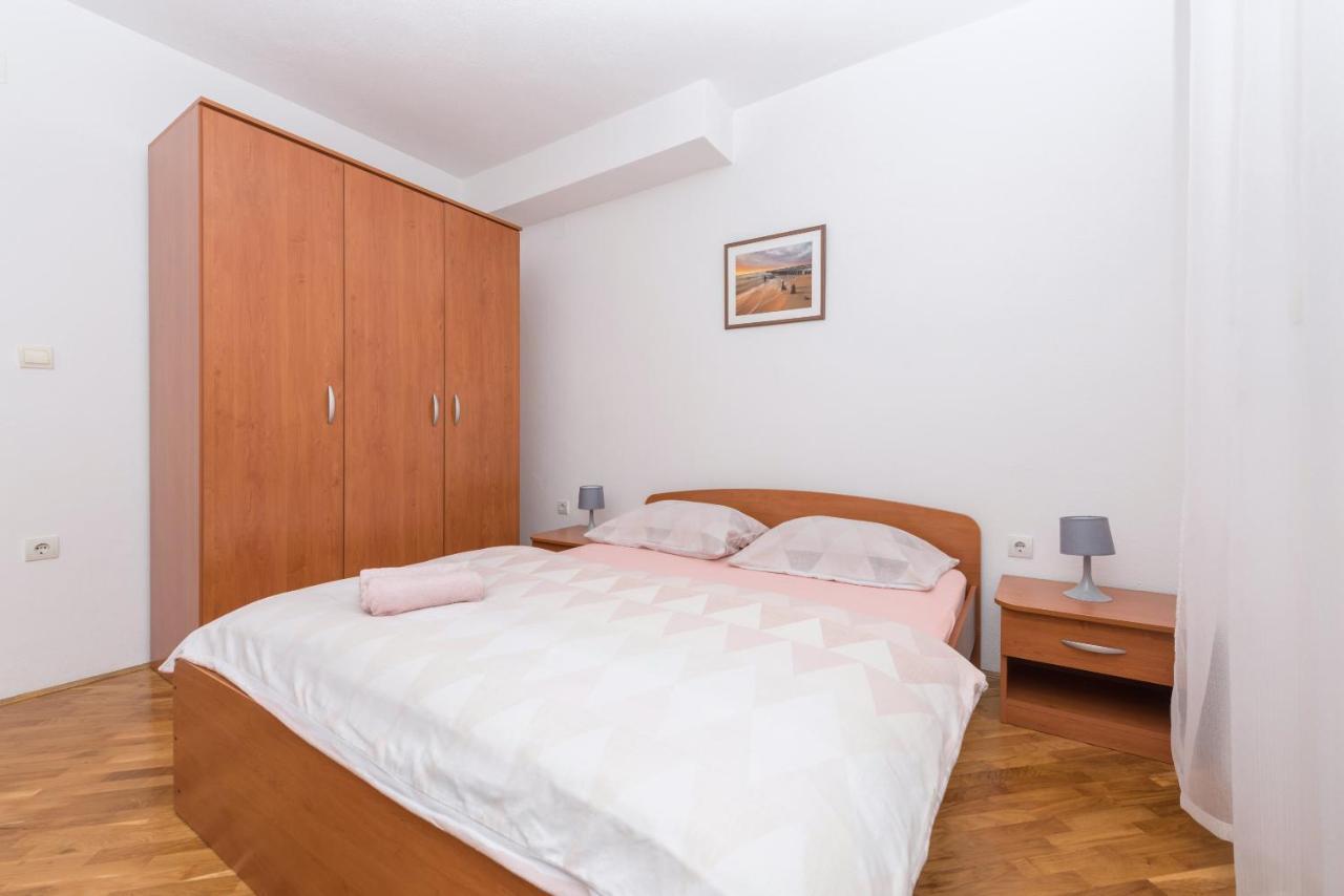 Skiljini Dvori - Apartman ماكارسكا المظهر الخارجي الصورة